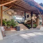 Aldea Thai Tropical Oasis Steps To The Beach