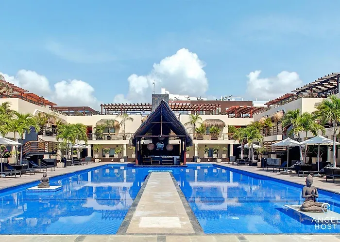 Aldea Thai Tropical Oasis Steps To The Beach
