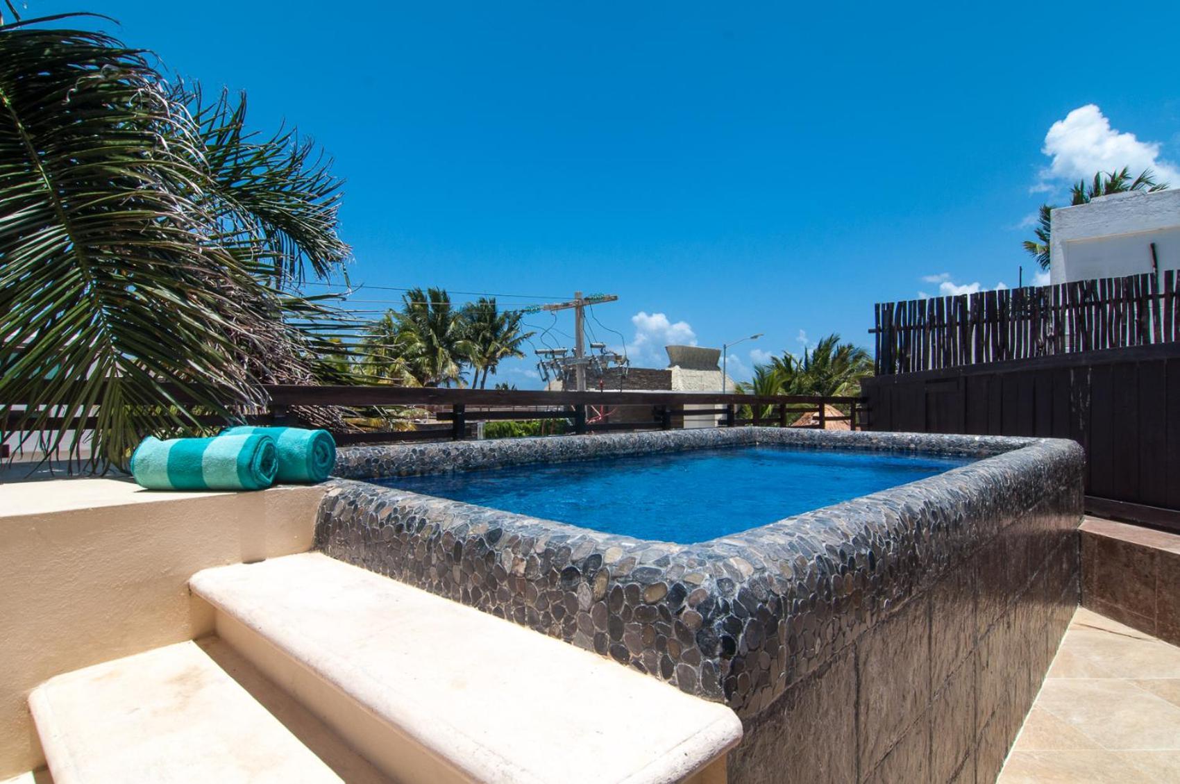 Aldea Thai Tropical Oasis Steps To The Сasa de vacaciones Playa del Carmen