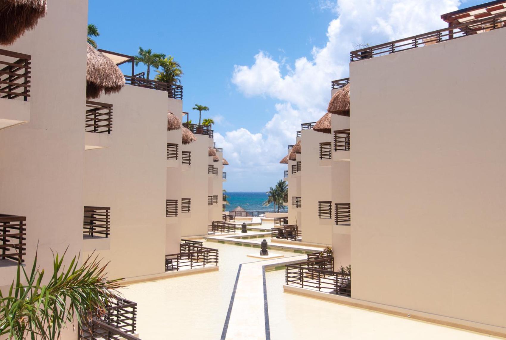 Aldea Thai Tropical Oasis Steps To The * Playa del Carmen