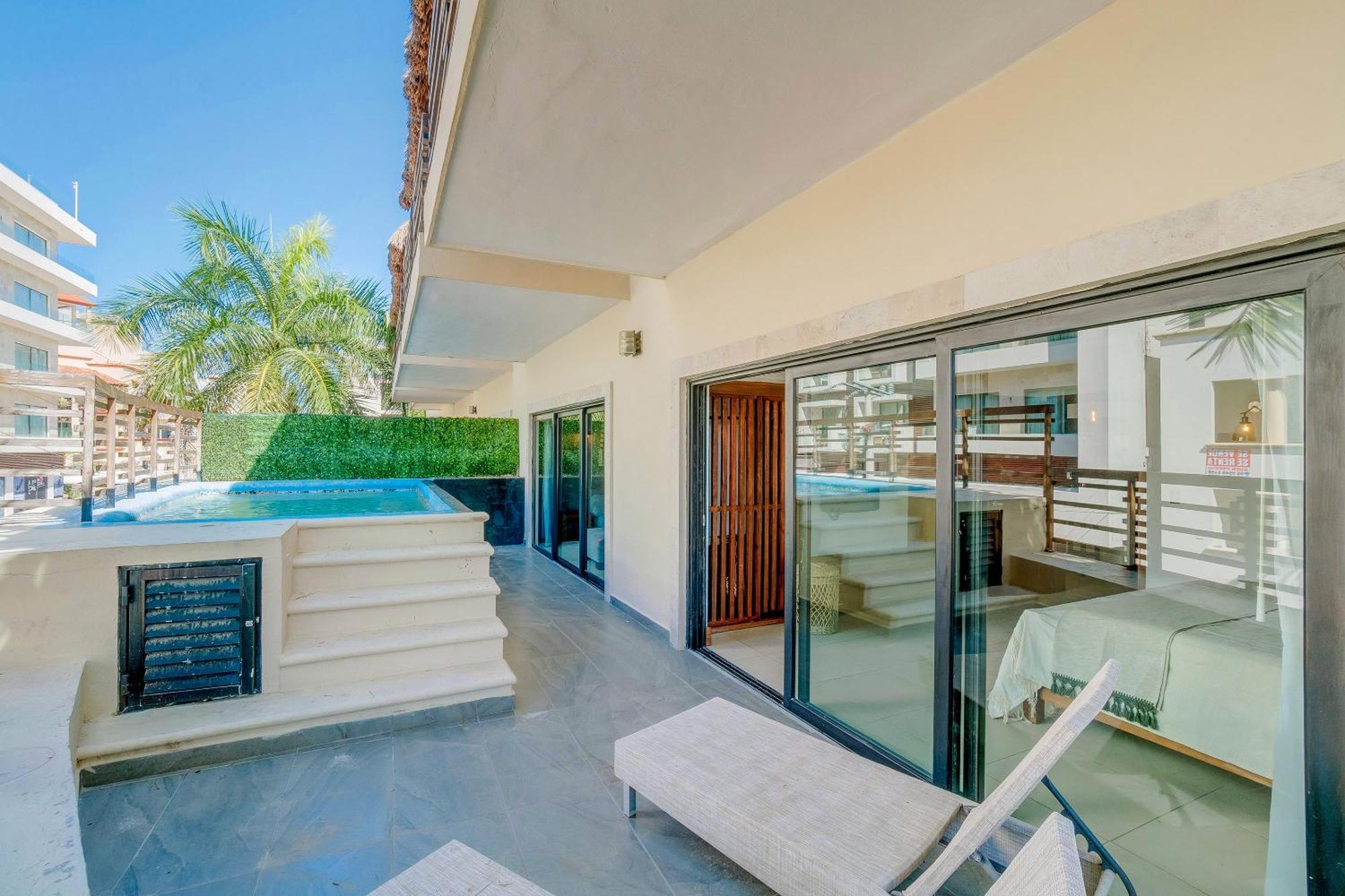 Aldea Thai Tropical Oasis Steps To The * Playa del Carmen