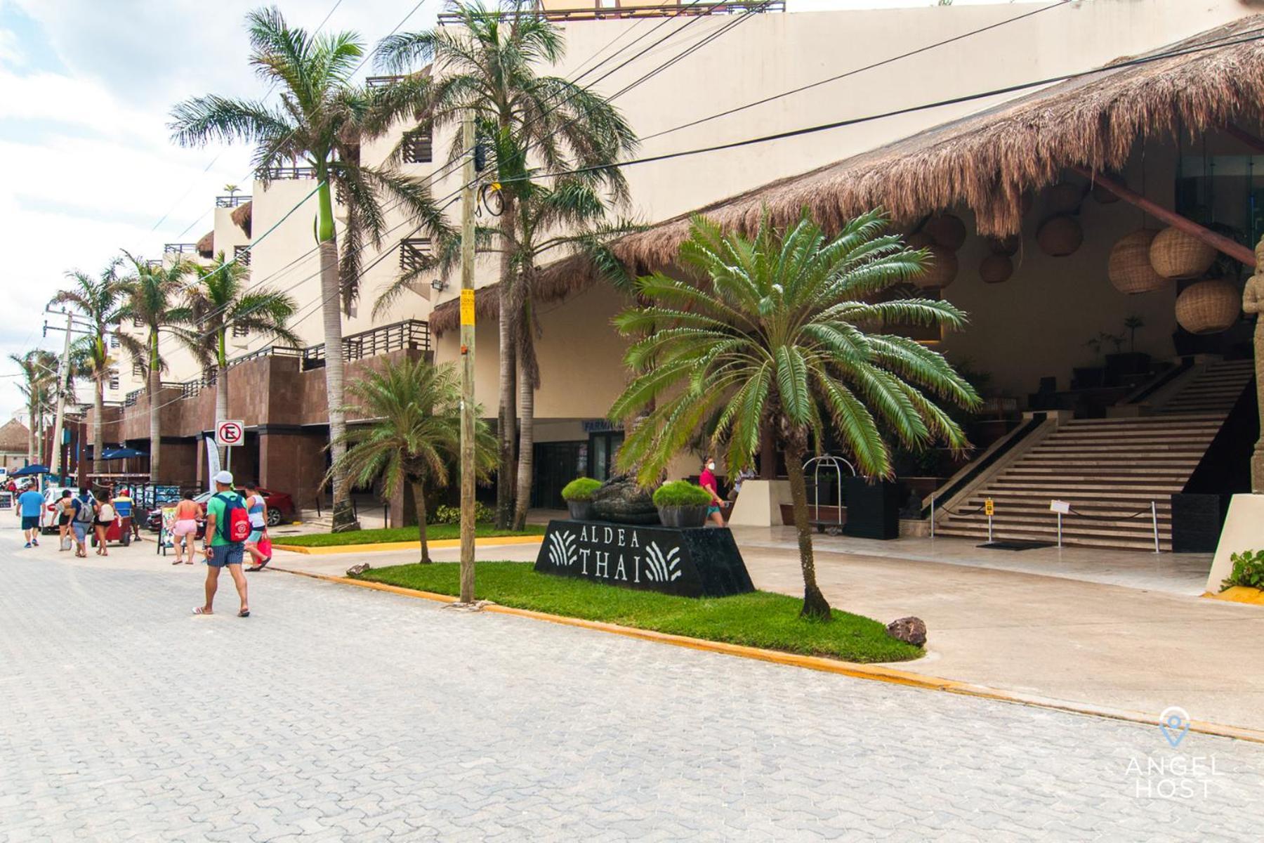Aldea Thai Tropical Oasis Steps To The * Playa del Carmen